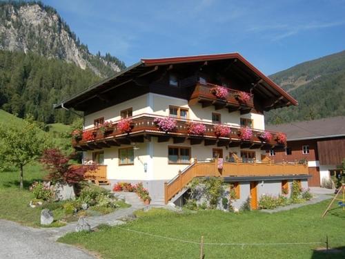 Oberschlassbergbauer Wald im Pinzgau Esterno foto