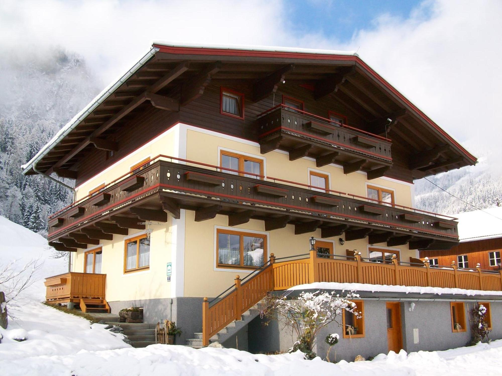 Oberschlassbergbauer Wald im Pinzgau Esterno foto
